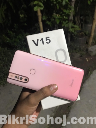 Vivo v15